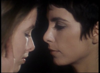 Paola Montenero fotoğrafı