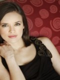 Brina Palencia fotoğrafı