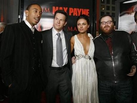 John Moore Fotoğrafı