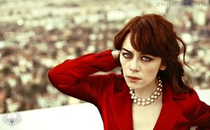 Demet Evgar Fotoğrafı