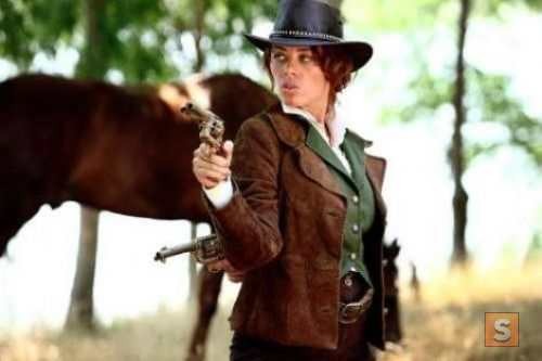 Demet Evgar Fotoğrafı