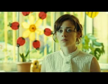 Demet Evgar Fotoğrafı