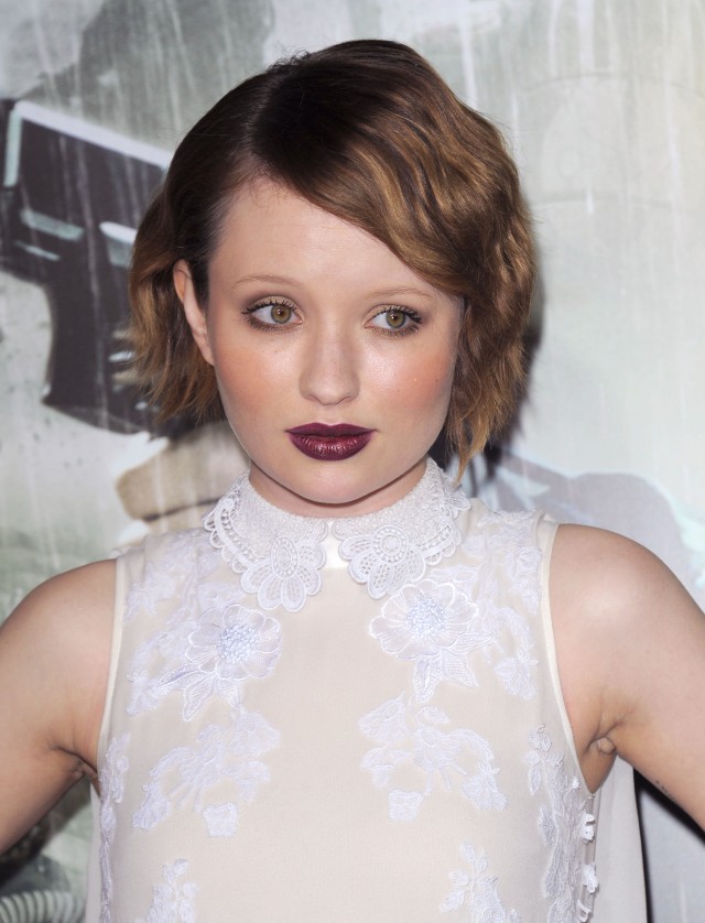 Emily Browning Fotoğrafı