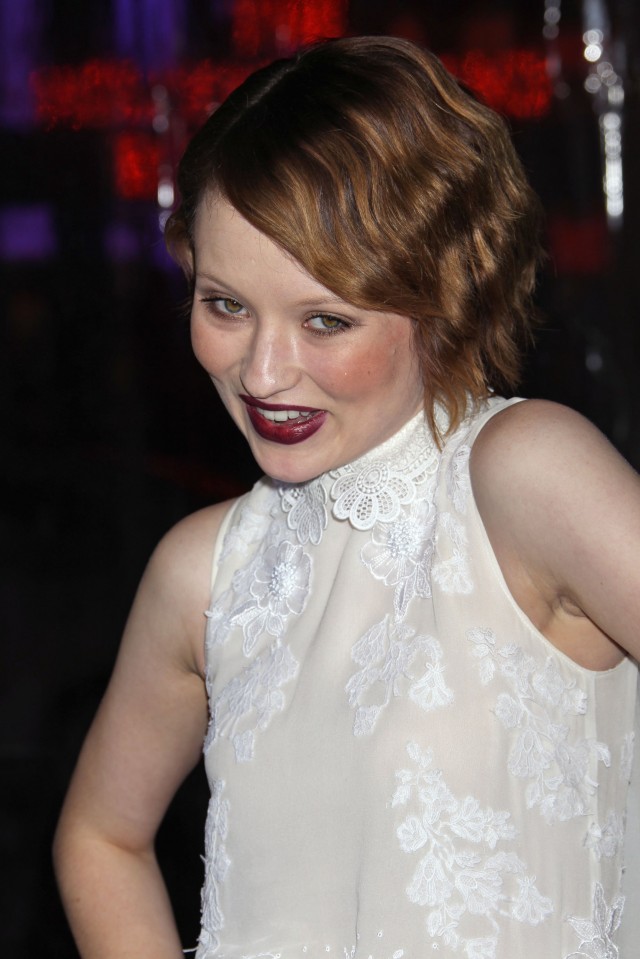 Emily Browning Fotoğrafı