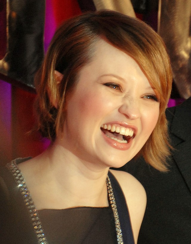 Emily Browning Fotoğrafı