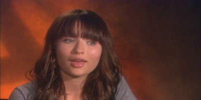 Emily Browning Fotoğrafı