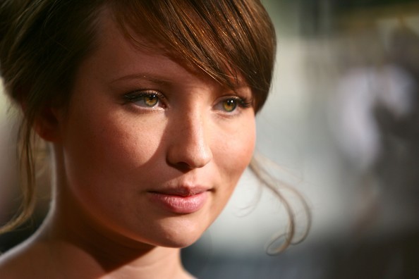 Emily Browning Fotoğrafı