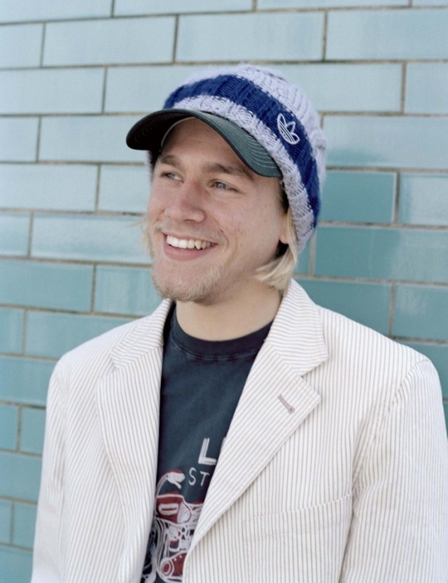 Charlie Hunnam Fotoğrafı