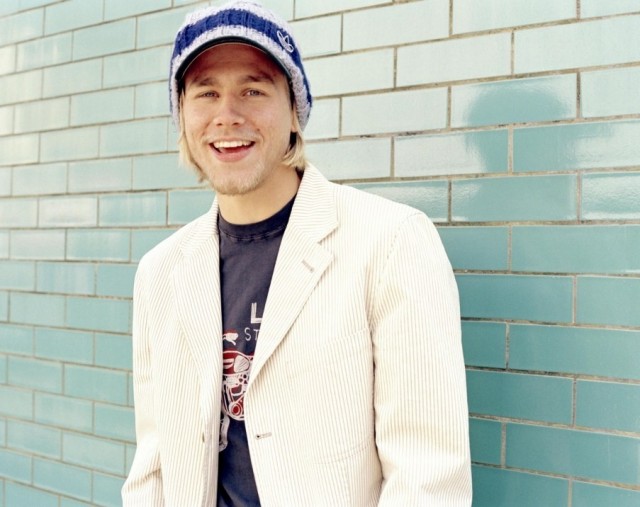 Charlie Hunnam Fotoğrafı