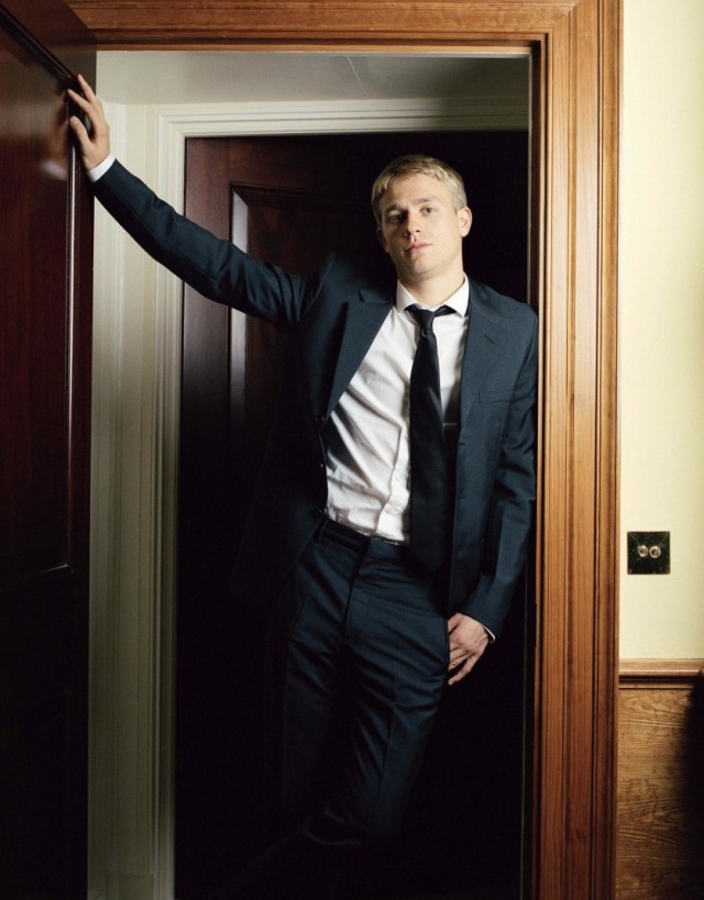 Charlie Hunnam Fotoğrafı