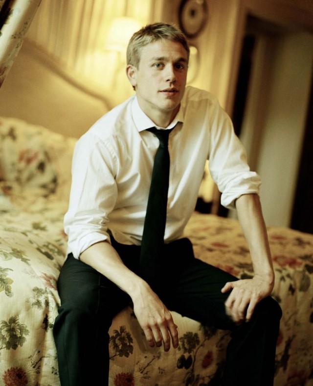 Charlie Hunnam Fotoğrafı