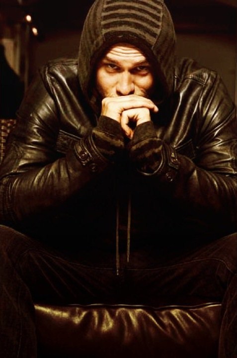 Charlie Hunnam Fotoğrafı