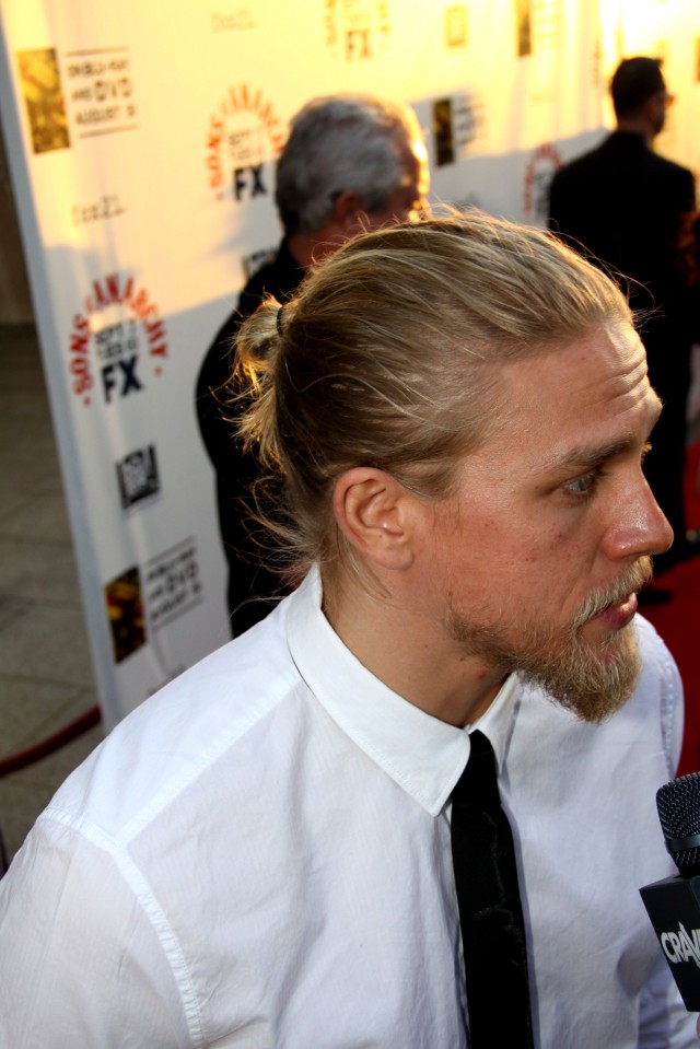 Charlie Hunnam Fotoğrafı