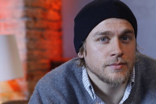 Charlie Hunnam Fotoğrafı