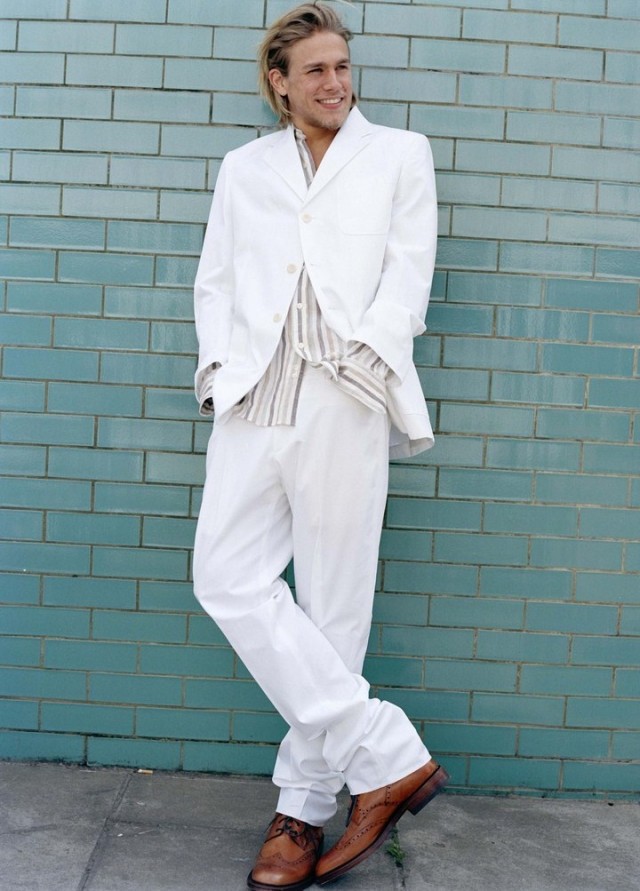 Charlie Hunnam Fotoğrafı