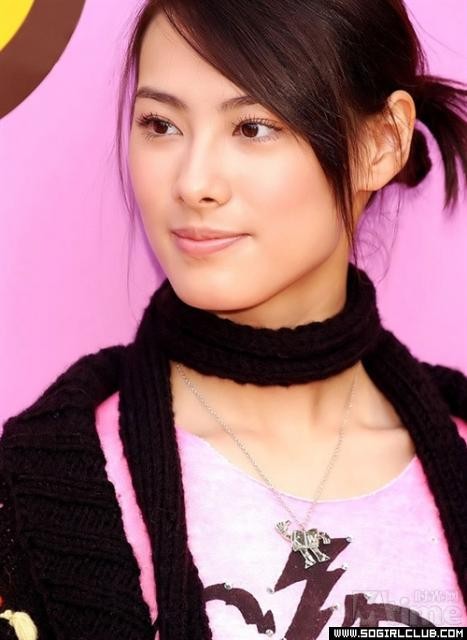 Isabella Leong fotoğrafı