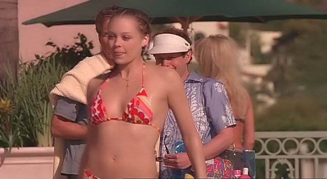 Alexandra Holden Fotoğrafı