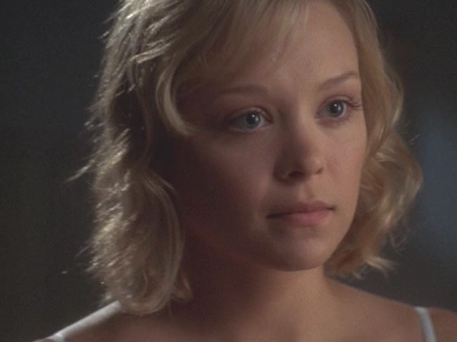 Alexandra Holden Fotoğrafı