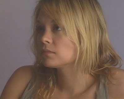 Alexandra Holden Fotoğrafı