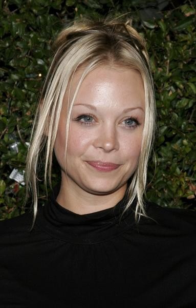 Alexandra Holden Fotoğrafı