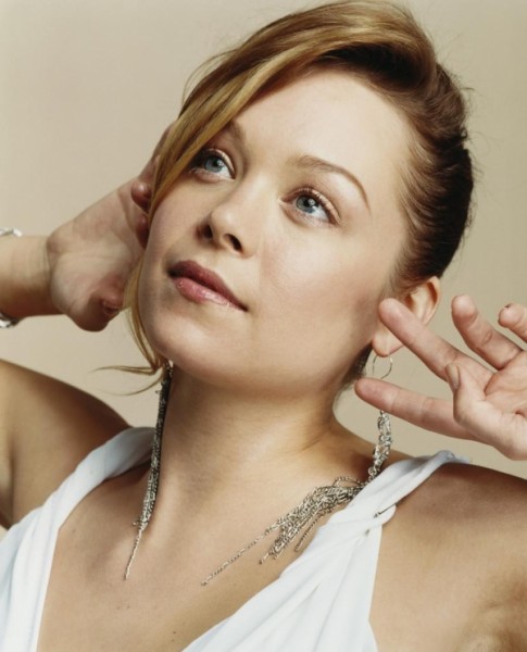 Alexandra Holden Fotoğrafı