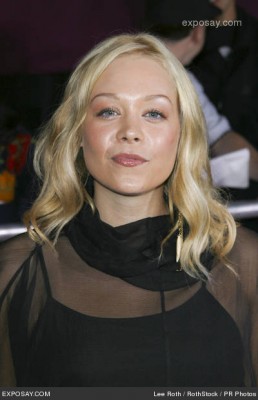 Alexandra Holden Fotoğrafı