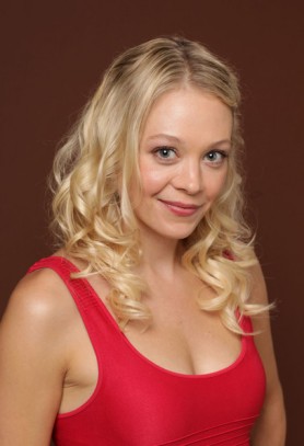 Alexandra Holden Fotoğrafı