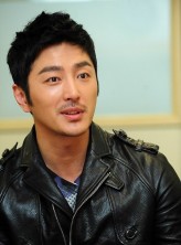 Ryu Tae-joon fotoğrafı