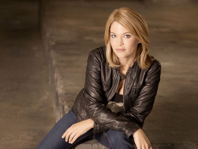 Nicki Aycox Fotoğrafı