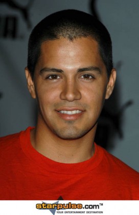 Jay Hernandez Fotoğrafı