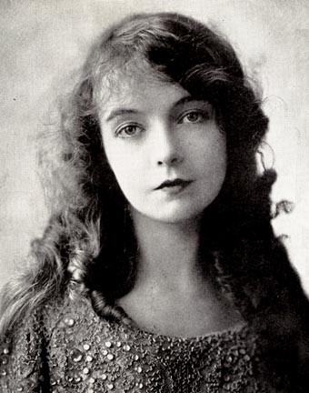 Lillian Gish fotoğrafı