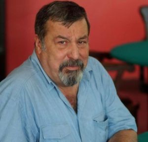 Aykut Oray fotoğrafı