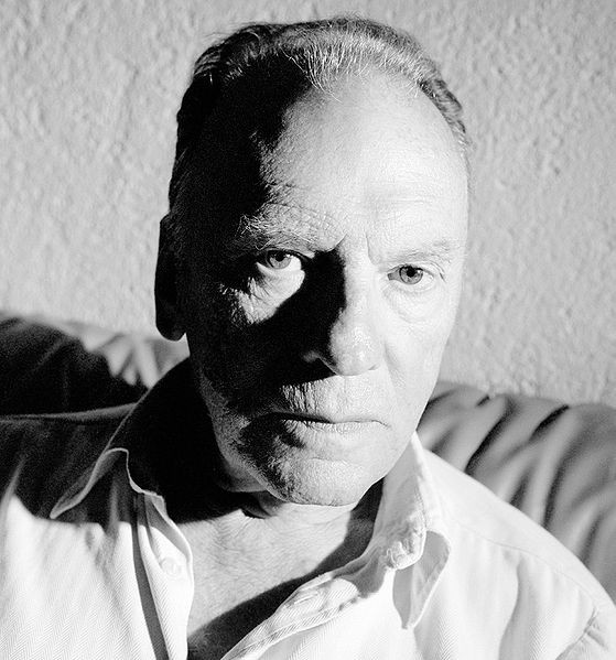 Jean-Louis Trintignant fotoğrafı