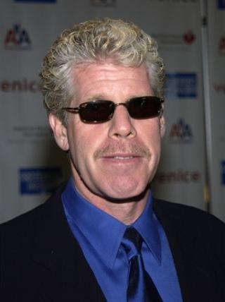 Ron Perlman fotoğrafı