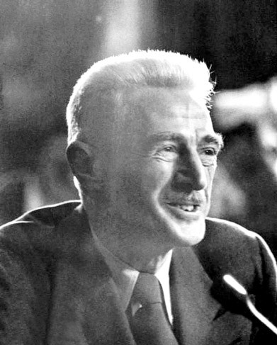 Dashiell Hammett fotoğrafı