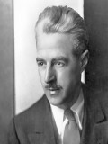 Dashiell Hammett fotoğrafı