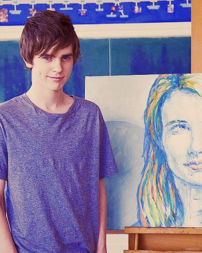 Freddie Highmore Fotoğrafı