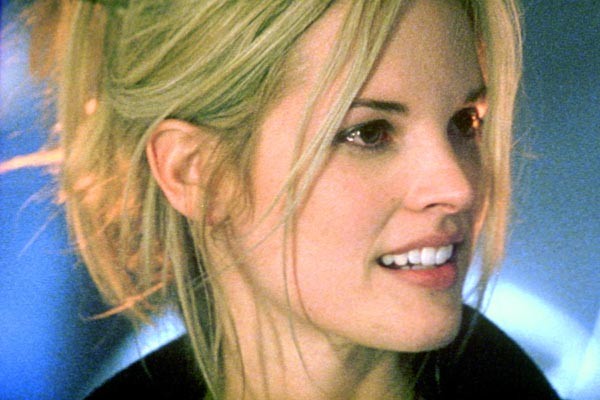 Bridgette Wilson Fotoğrafı