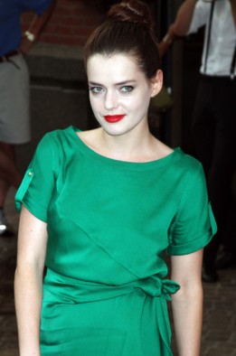 Roxane Mesquida Fotoğrafı