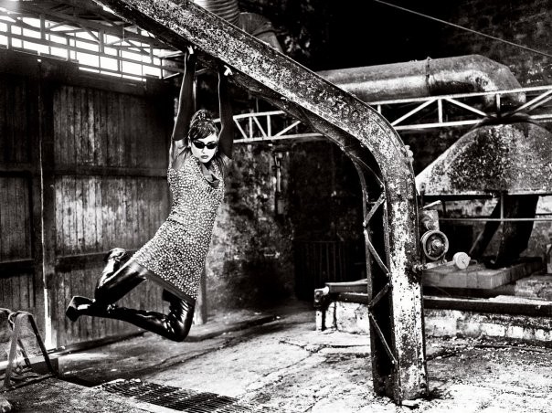 Olga Kurylenko Fotoğrafı