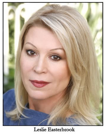Leslie Easterbrook Fotoğrafı