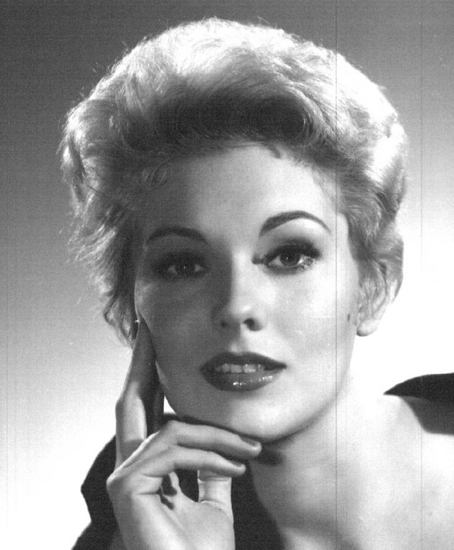 Kim Novak Fotoğrafı