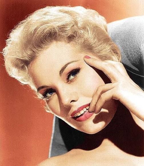Kim Novak Fotoğrafı