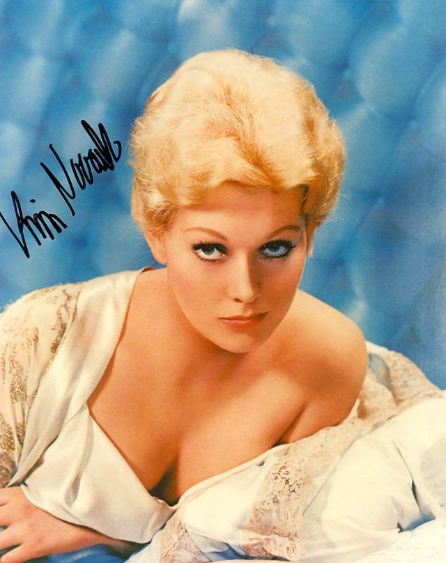 Kim Novak Fotoğrafı