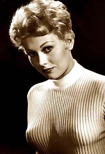Kim Novak Fotoğrafı