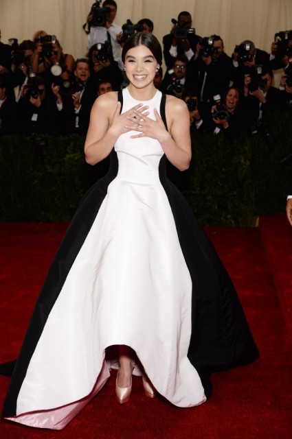 Hailee Steinfeld Fotoğrafı