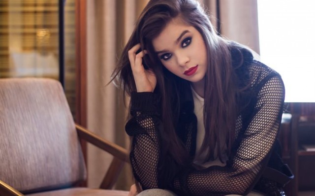 Hailee Steinfeld Fotoğrafı