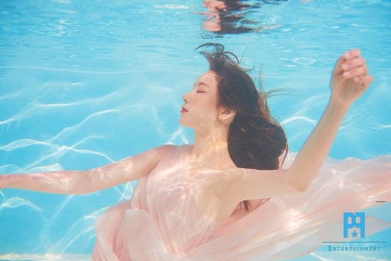 Yoo Ri-ah Fotoğrafı