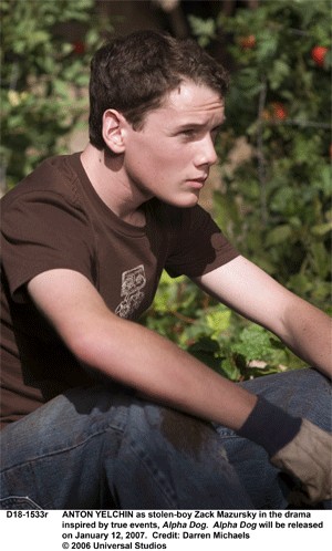 Anton Yelchin Fotoğrafı