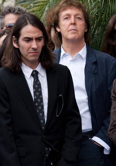 Dhani Harrison Fotoğrafı